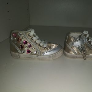Naturino size 21 toddler rhinestone sneakers